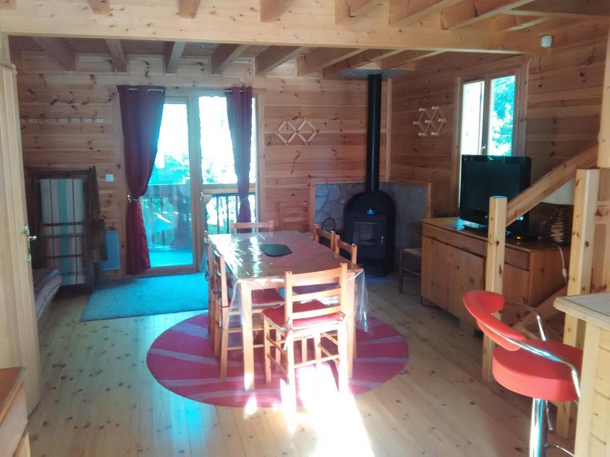 Chalet Bois Au Milieu Des Pyrenees LʼHospitalet-près-lʼAndorre Exterior foto