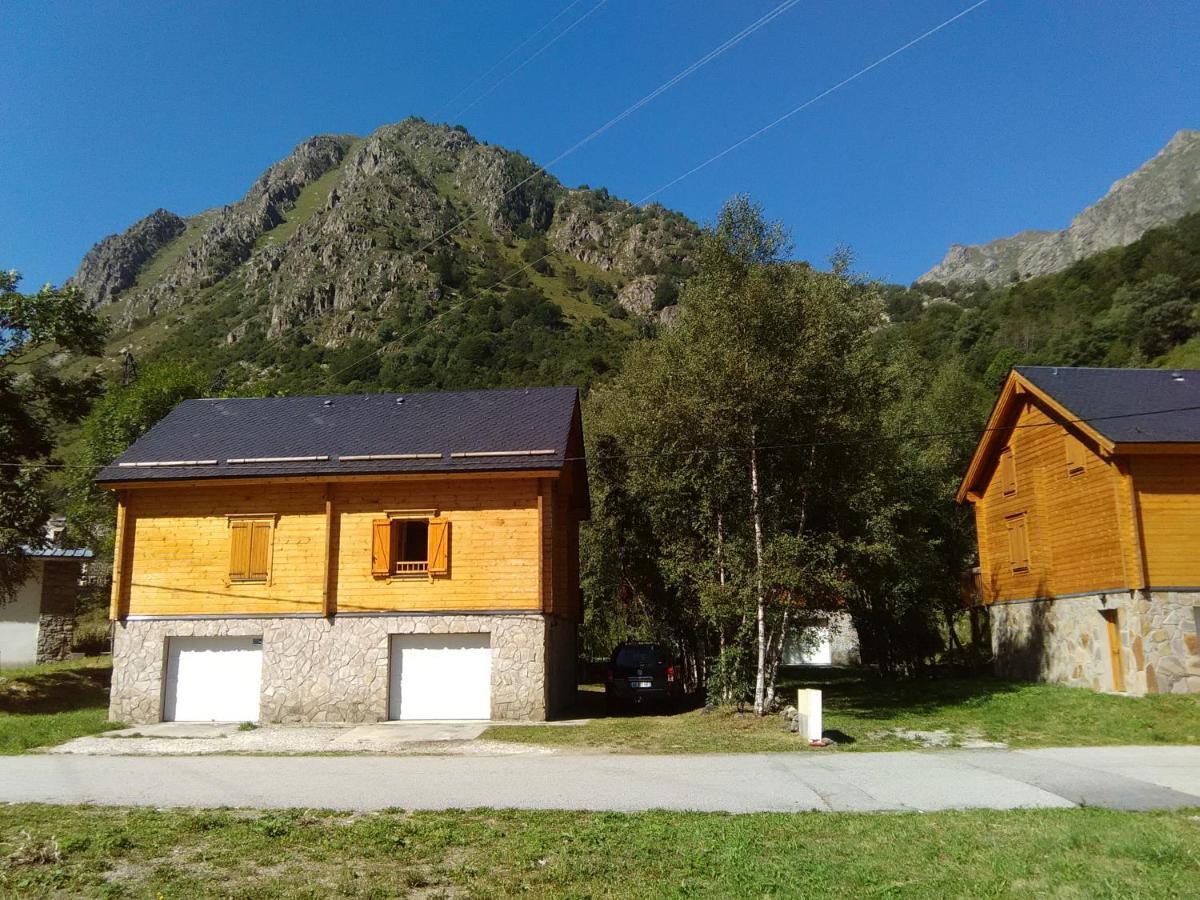 Chalet Bois Au Milieu Des Pyrenees LʼHospitalet-près-lʼAndorre Exterior foto